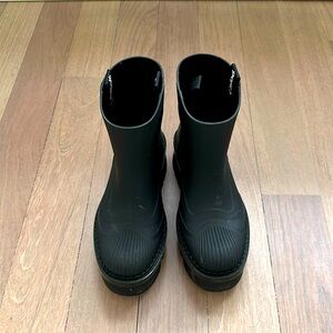 Black Chloe Raina Rain Boots Size 38 (Size 8)